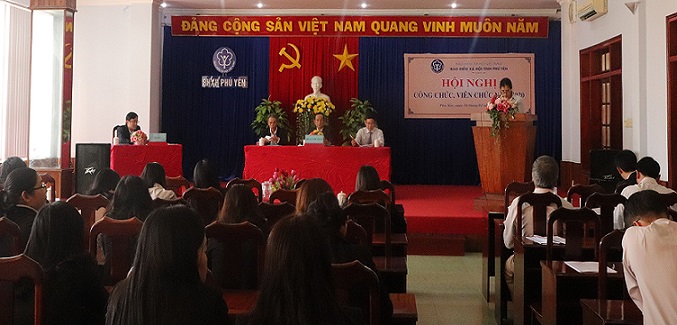 Quang cảnh hội nghị